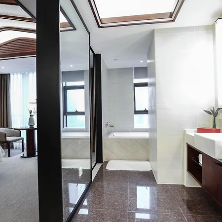 Ssaw Boutique Hotel Ningbo Cbd Екстер'єр фото